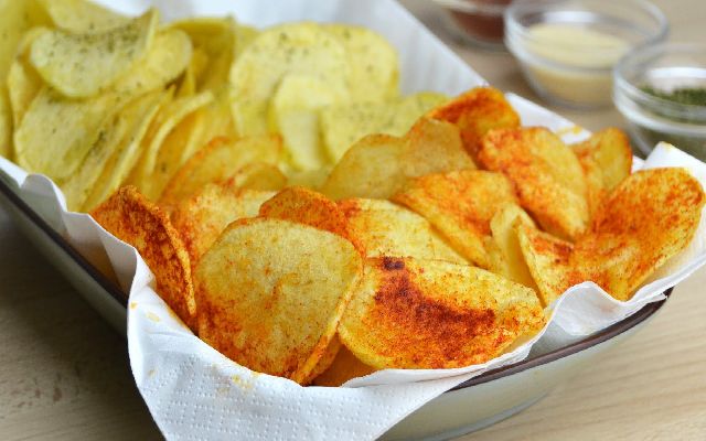 Imagen de la receta de Patatas chips con salsa